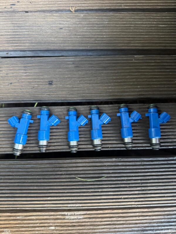 Nissan R35 GTR 570CC Injectors