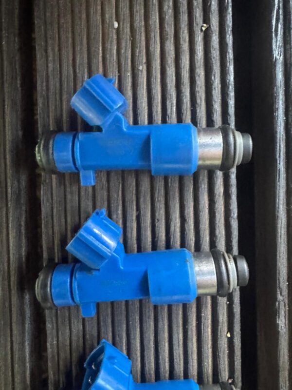 Nissan R35 GTR 570CC Injectors - Image 3